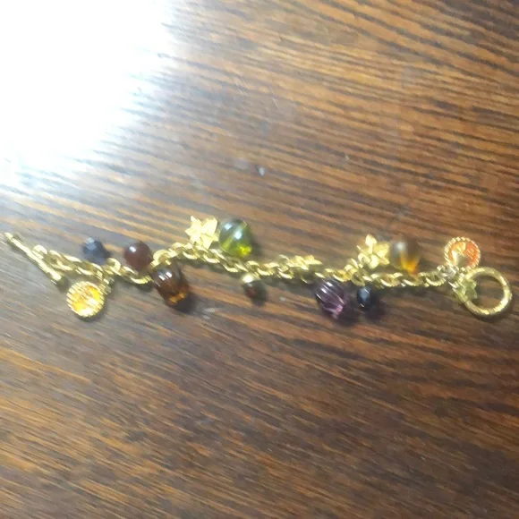 Stunning vintage charm bracelet - Picture 2 of 9